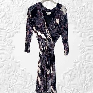 Liz Claiborne mock wrap dress. Size Med